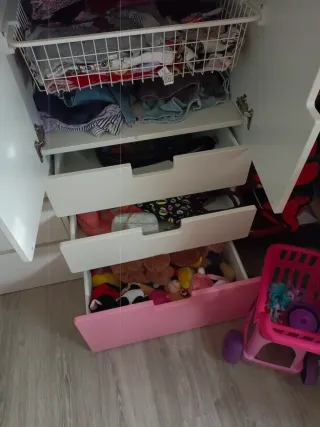 Lote Armarios infantiles Ikea rosa y blanco