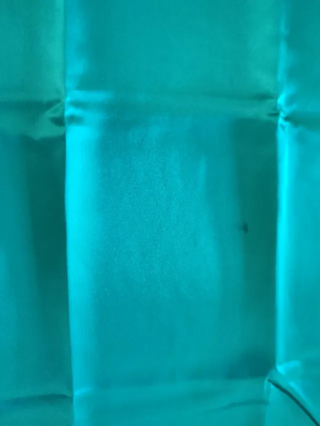 Federa Olesilk in seta verde 40x60cm