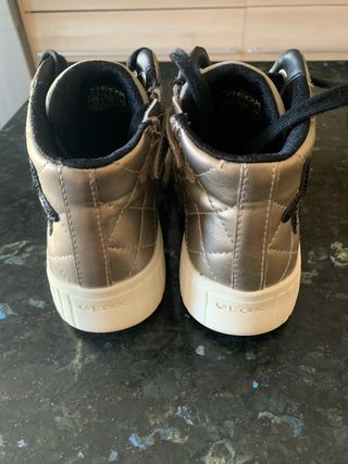 Zapatillas Geox mod. Mikiroshi niña