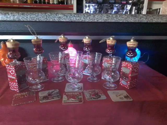 Set Gordon Merry Xmas