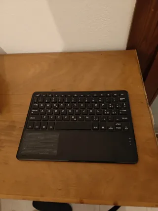 Tastiera Bluetooth Nera