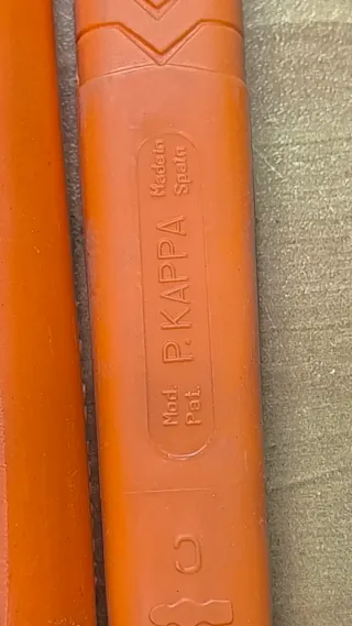 Mangos de martillo madera y plástico