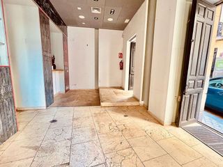 Bar en alquiler en Palacio en Madrid