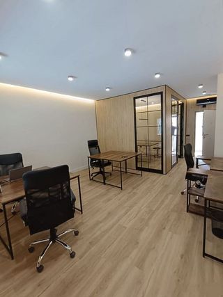 Oficina en venta en Playa de la Fontanilla en Marbella