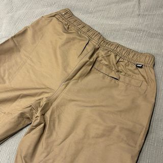 Pantalón Nike Marrón / Nuevo sin etiqueta