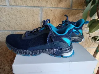 Scarpe running/escursionismo traspiranti n. 38.