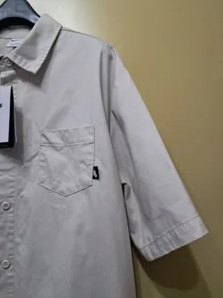 Camicia Nike Club, size M, colore panna, nuovo!!