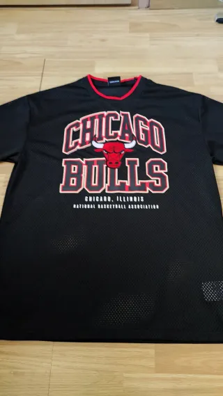 Camiseta Chicago Bulls Negra Talla L (RP)