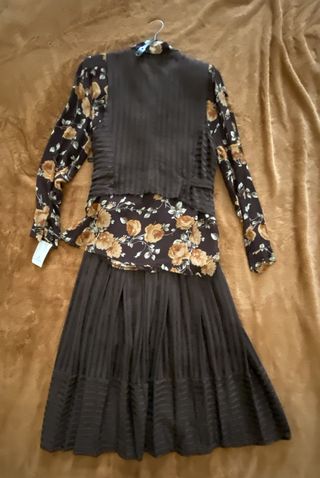 Completo marrone floreale taglia S