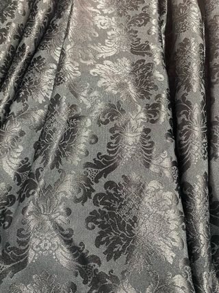 Falda fallera/baile/clavariesa damasco negro.