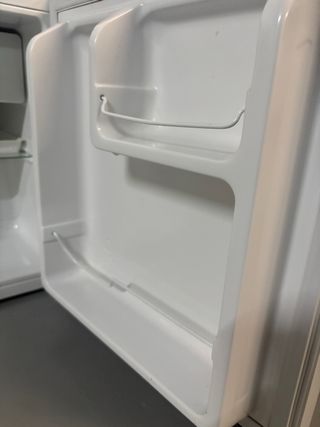 Nevera Hisense Blanca. Si eres de Zgz  te la llevo