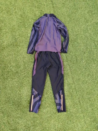 Chandal de Entrenamiento Kipsta Talla 8-9