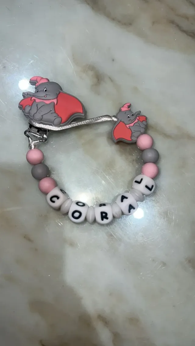 Chupetero personalizado con nombre