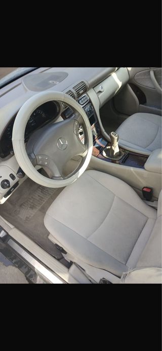 Mercedes-Benz Clase C 2003