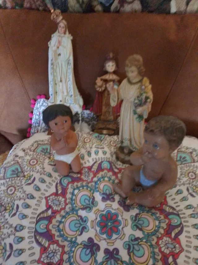 Lote 5 figure antiche del Bambino Gesù