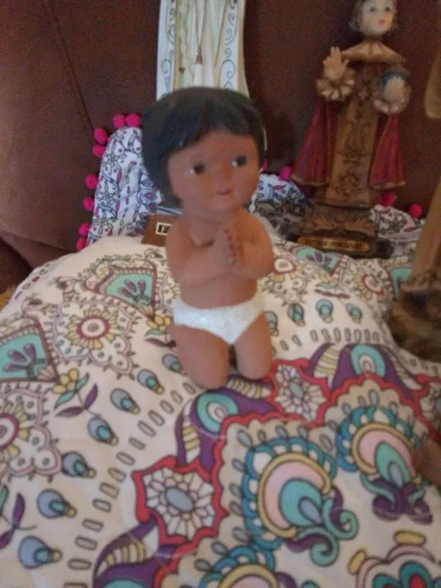 Lote 5 figure antiche del Bambino Gesù