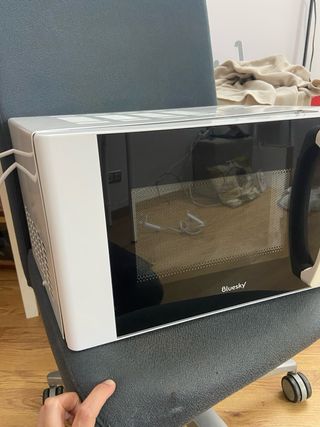 Microondas Bluesky 700W