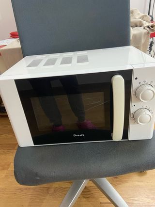 Microondas Bluesky 700W