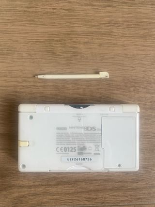 Nintendo DS Lite Blanca + Brain Training