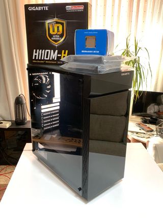 Caja + Placa Gigabyte H110M-H + Intel i5 7500