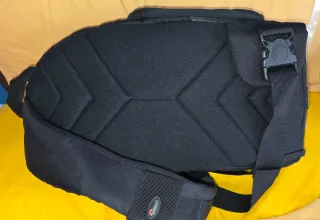 Zaino fotografico monospalla Lowepro