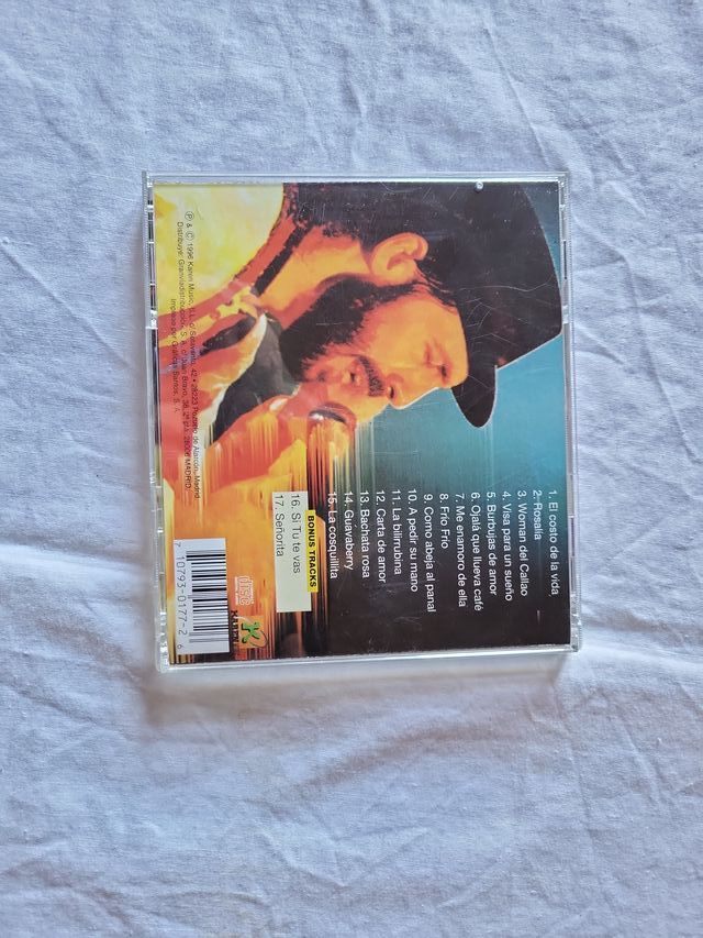 CD Juan Luis Guerra Grandes Éxitos