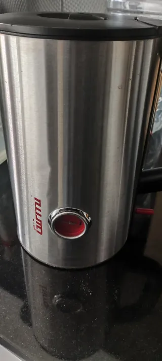 Chaleira Elétrica Girmi Vermelha