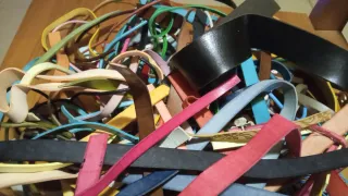 Lote abalorios bisutería multicolor y plata