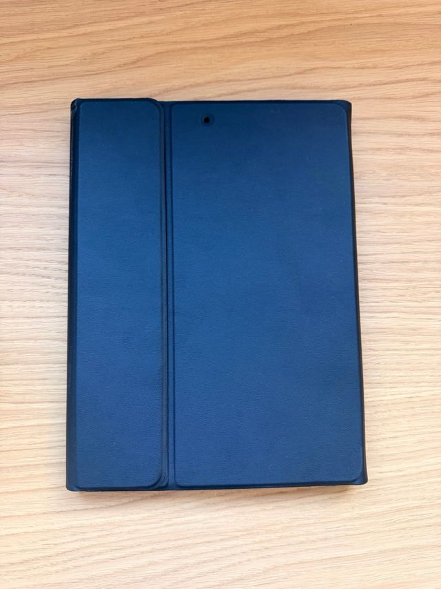 iPad 9ª Gen Plata + Teclado+pencil+ratón+fundas+..