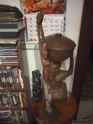 Lote Esculturas talla madera figuras Africana.