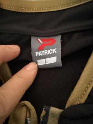 Chaqueta UE Cornellà Patrick Negra