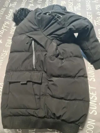 Cazadora Supply and Demand Negra