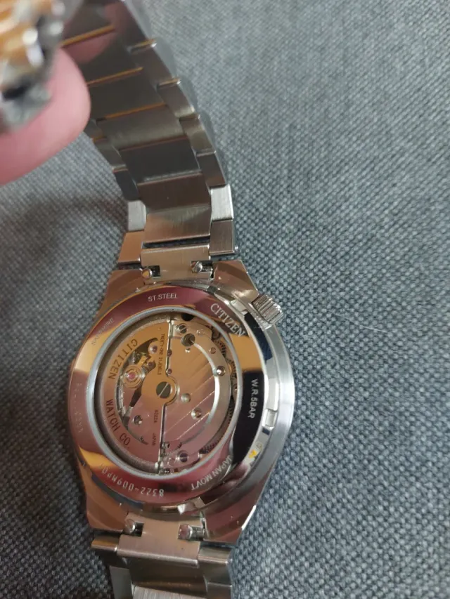 Citizen Tsuyosa Small Second Azul Turquesa