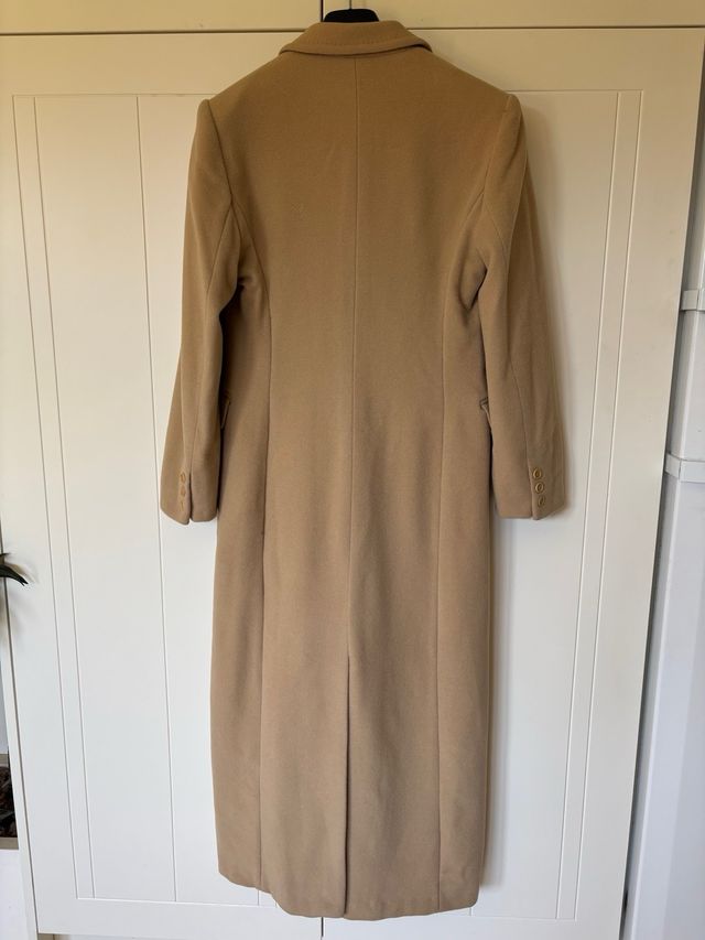 Abrigo largo YERA beige forro impecable