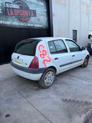 Despiece Renault clio 1.9 Diesel Año 2001