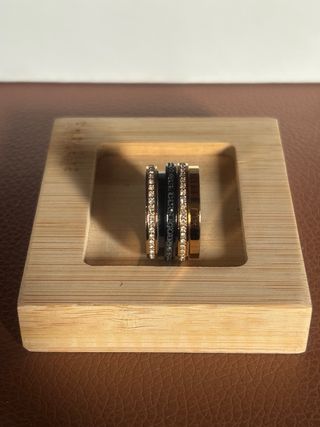 Anillo Swarovski Dorado y Negro