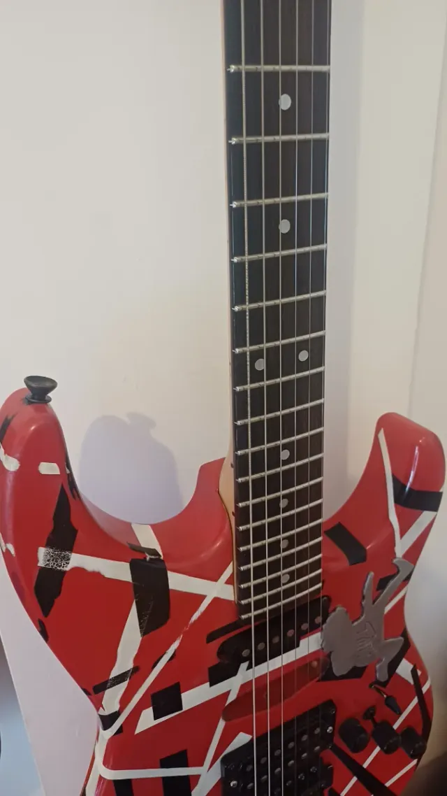 Guitarra Eléctrica Edición Eddie Van Halen