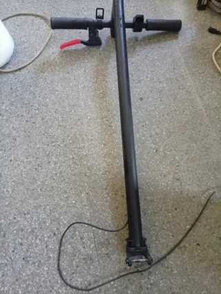 Timón patinete eléctrico con pantalla