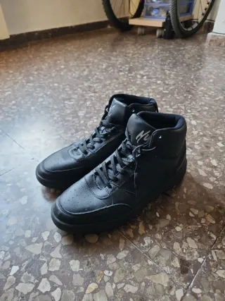 Zapatillas NYC Negras