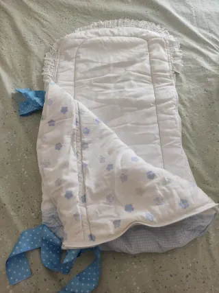 Saco capazo bebé con conejitos y valla