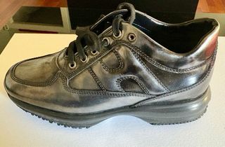 Zapatillas Hogan Piel Negra y Plateada