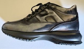 Zapatillas Hogan Piel Negra y Plateada