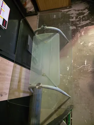 Tavolo in vetro per soggiorno/cucina