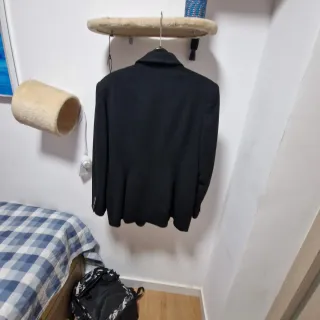 Chaqueta de mujer negra