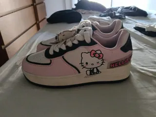 Zapatillas Hello Kitty Talla 37 Nuevas