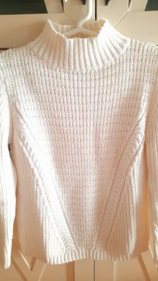 Jersey Zara cuello alto blanco Talla M