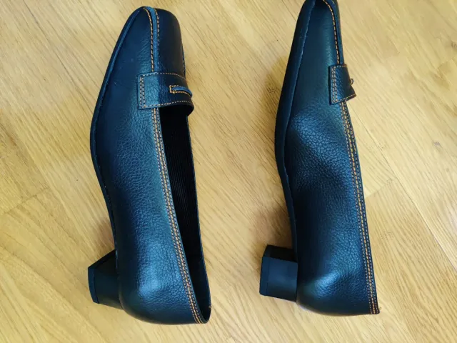 Zapatos de colección Iberia Adolfo Domínguez