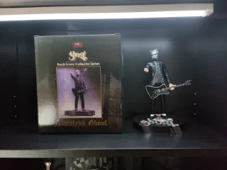 Ghost Nameless Ghoul Rock Ikonz Figura