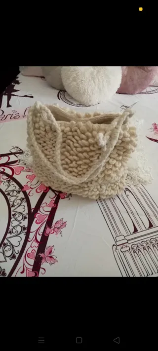 Bolso de lana blanco
