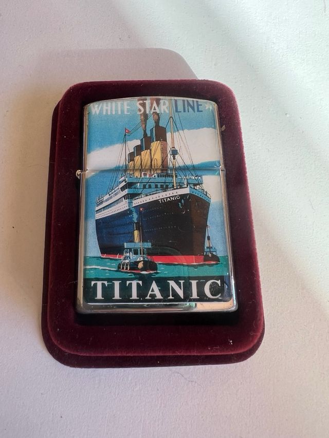 Accendino Titanic White Star Line
